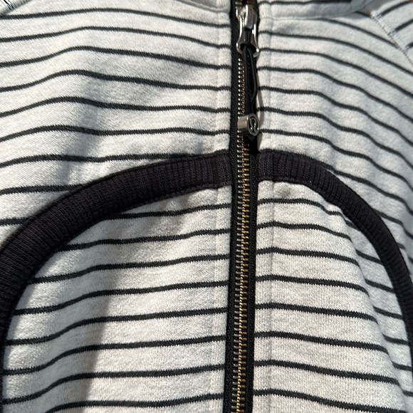 Lululemon Scuba Hoodie Black & White Zip Up Hoodie Women’s Size 10 - Picture 2 of 5